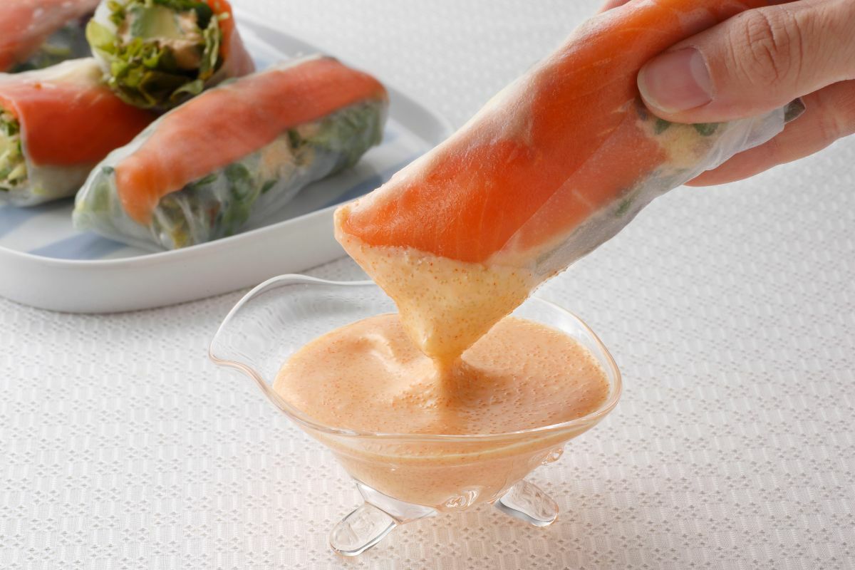 【ﾊﾛｳｨﾝ】めんたいマヨネーズ(中)